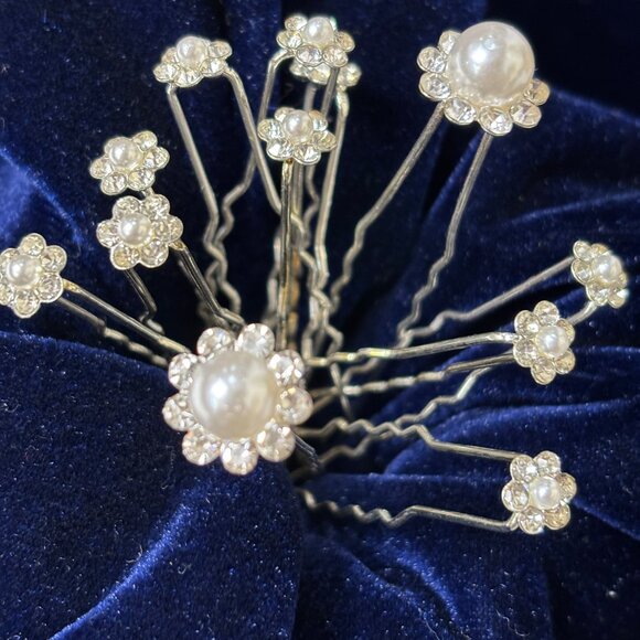 Pearl & Rhinestone Floret Silver Color Metal Hairpins set of 15 - Picture 11 of 11